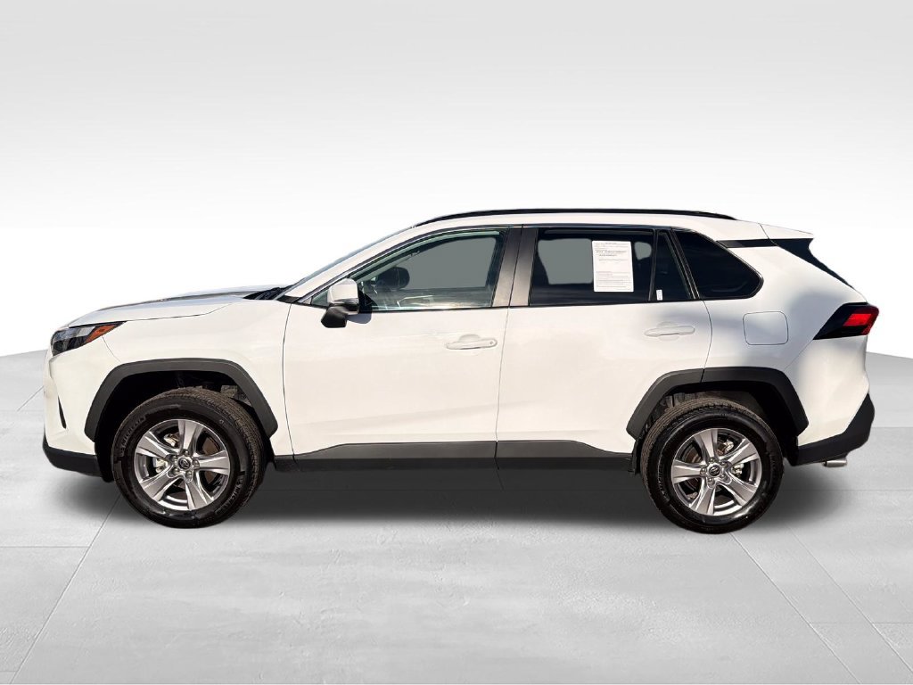 Used 2025 Toyota RAV4 XLE FWD image 2