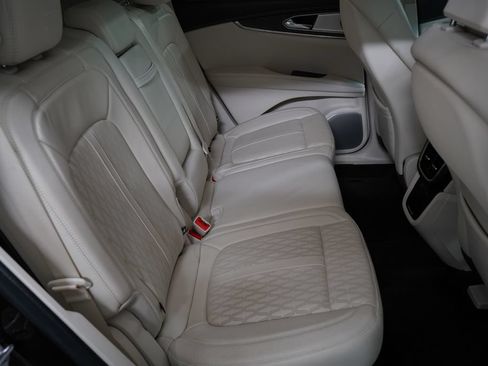 Used 2019 Lincoln Nautilus Black Label AWD/4WD image 37