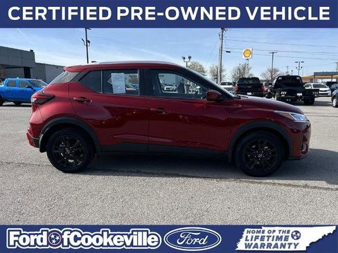 Used 2023 Nissan Kicks SV FWD image 3