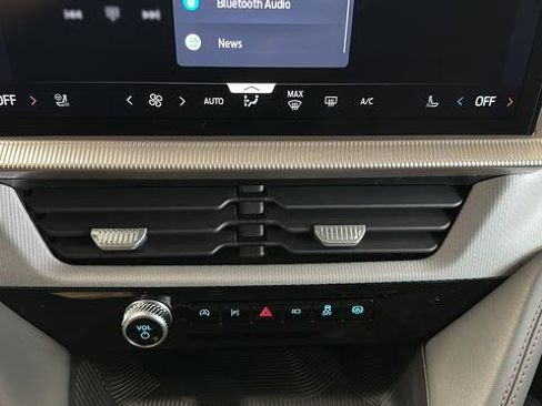 New 2026 Ford Explorer Active AWD/4WD image 18