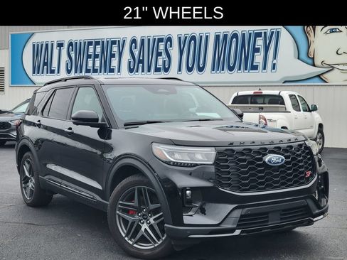 Used 2025 Ford Explorer ST AWD/4WD image 31