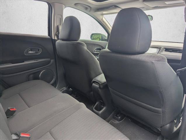 Used 2018 Honda HR-V EX image 30