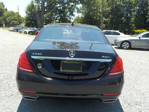 Used 2017 Mercedes-Benz S 550 4MATIC Sedan image 4