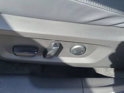 New 2026 Mitsubishi Outlander SE FWD image 20
