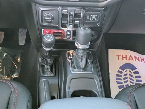 New 2026 Jeep Wrangler Unlimited Rubicon image 16