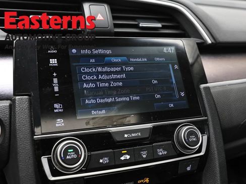 Used 2017 Honda Civic Touring image 18