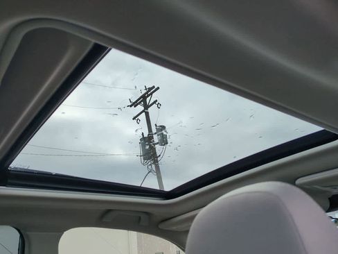 Certified 2023 Subaru Forester Premium image 21