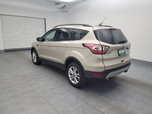 Used 2018 Ford Escape SE w/ SE Sync 3 Package image 3