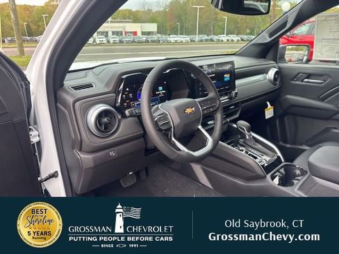 New 2026 Chevrolet Colorado LT w/ LT Convenience Package AWD/4WD image 9
