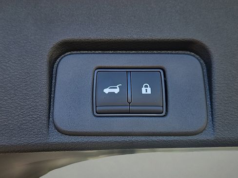 New 2026 Nissan Rogue SV w/ SV Premium Package image 12