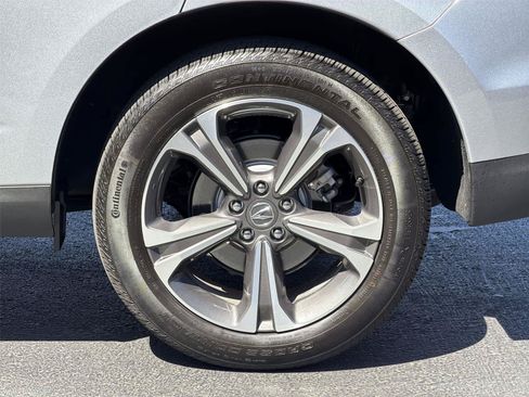 Certified 2025 Acura RDX SH-AWD w/ Technology Package image 9