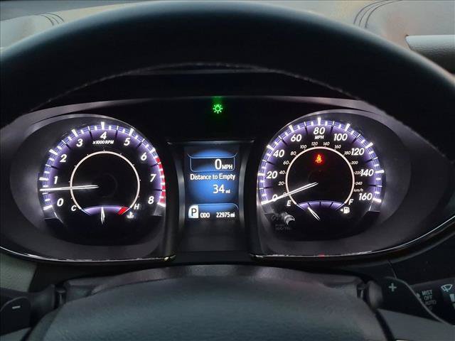Used 2016 Toyota Avalon Limited w/ Toyota Safety Sense Package FWD image 11