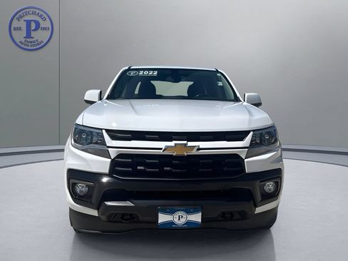 Used 2022 Chevrolet Colorado LT w/ LT Convenience Package AWD/4WD image 2