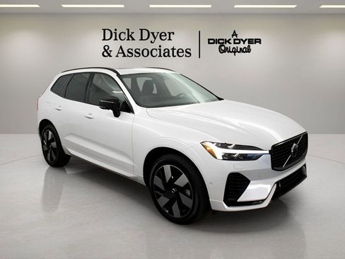 Used 2025 Volvo XC60 T8 Plus w/ Protection Package Premier image 1