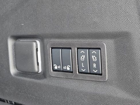 Used 2026 GMC Yukon Elevation w/ LPO, Floor Liner Package RWD image 20