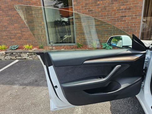 Used 2022 Tesla Model 3 RWD image 29