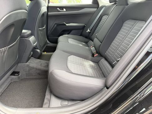 New 2026 Kia K5 LXS FWD image 19