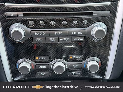 Used 2020 Nissan Pathfinder SL image 23