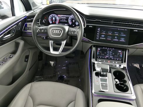 Used 2022 Audi Q7 2.0T Premium Plus AWD/4WD image 13