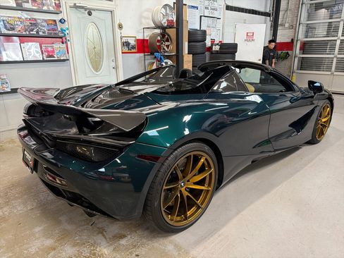 Used 2023 McLaren 720S Performance image 6