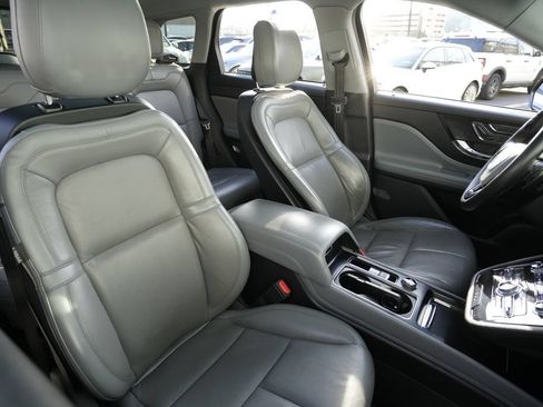 Used 2020 Lincoln Corsair FWD image 29