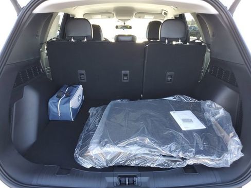 New 2026 Ford Escape SE w/ Class II Trailer Tow Package image 31
