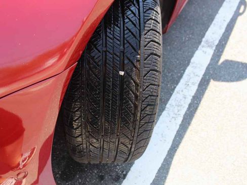 Used 2019 Mercedes-Benz E 300 image 34