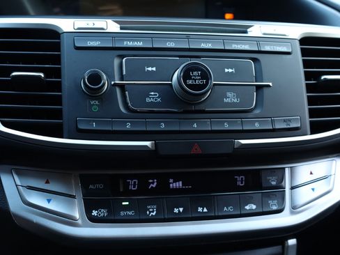 Used 2013 Honda Accord LX image 15