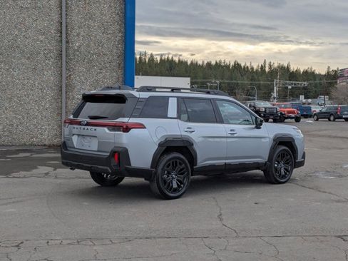 New 2026 Subaru Outback Limited XT image 2