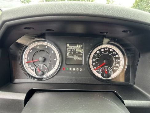 Used 2019 RAM 1500 Warlock AWD/4WD image 31