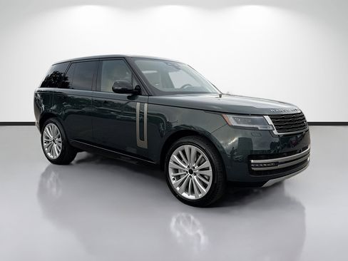 New 2026 Land Rover Range Rover SE image 7