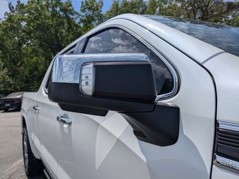 Used 2025 GMC Sierra 1500 Denali w/ Denali Reserve Package image 13