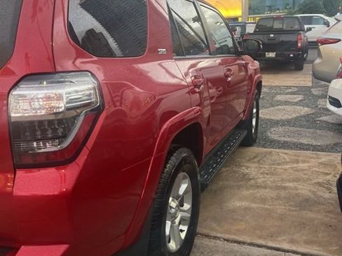 Used 2022 Toyota 4Runner SR5 Premium image 3