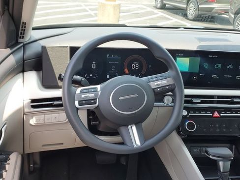 New 2026 Hyundai Tucson SEL Plus AWD/4WD image 12