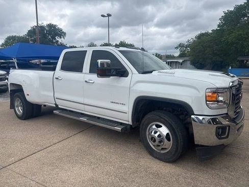Used 2017 GMC Sierra 3500 SLT w/ Duramax Plus Package image 3
