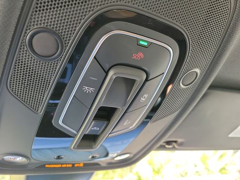 Used 2023 Audi A4 2.0T Premium w/ Convenience Package image 19