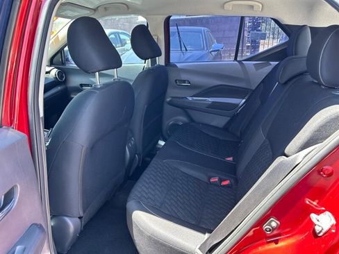Used 2021 Nissan Kicks SV FWD image 10