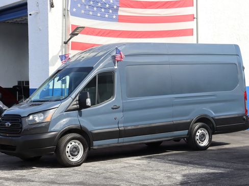 Used 2019 Ford Transit 250 148 High Roof Extended RWD image 1