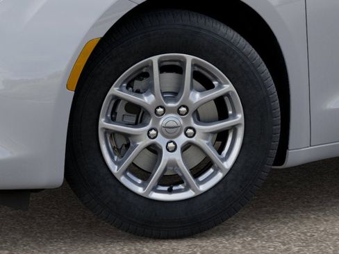 New 2026 Chrysler Voyager LX image 10