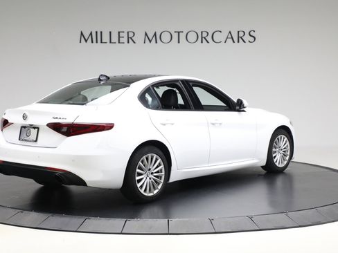 Used 2022 Alfa Romeo Giulia Sprint image 8