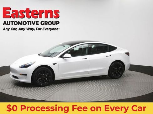 Used 2023 Tesla Model 3 Standard Range RWD image 53