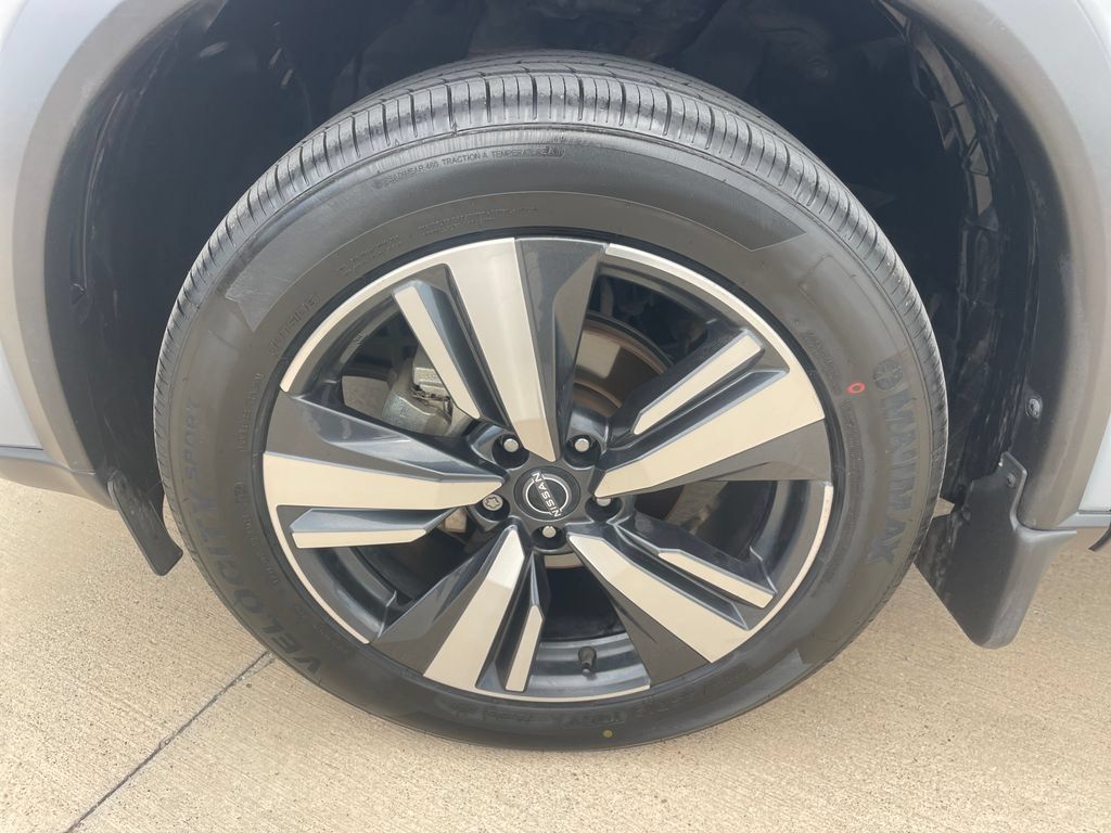 Certified 2024 Nissan Rogue SL AWD/4WD image 27