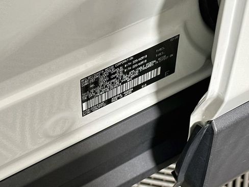 Used 2020 Toyota RAV4 Limited AWD/4WD image 40
