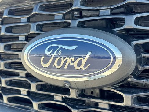 Used 2022 Ford F150 XL w/ STX Appearance Package image 10