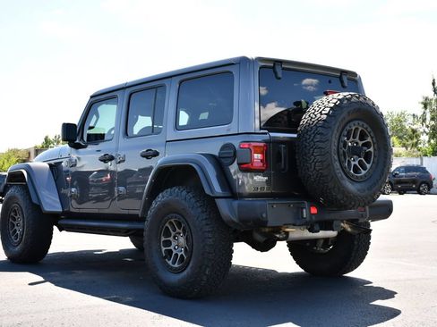 Used 2022 Jeep Wrangler Unlimited Rubicon w/ Xtreme Recon 35" Tire Package AWD/4WD image 5