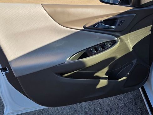 Used 2022 Chevrolet Malibu LS image 17