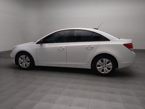Used 2016 Chevrolet Cruze LS image 3