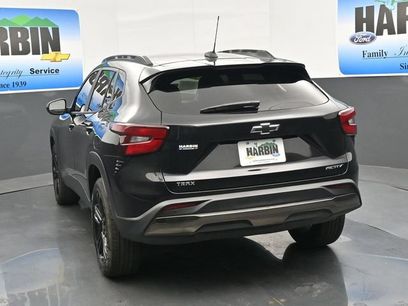 Used 2025 Chevrolet Trax ACTIV w/ Driver Confidence Package