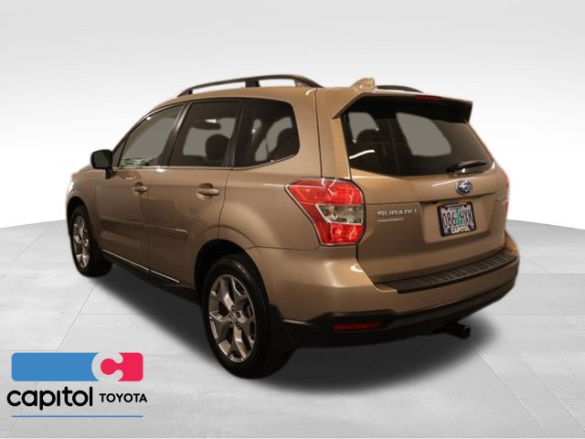 Used 2016 Subaru Forester 2.5i Touring w/ Rugged Package #2 AWD/4WD image 4