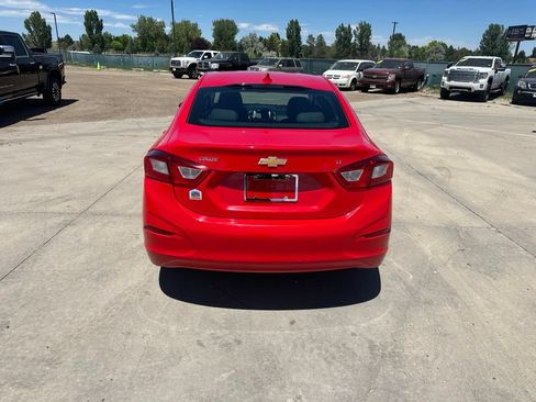 Certified 2018 Chevrolet Cruze LT w/ LT Fleet Convenience Package FWD image 33